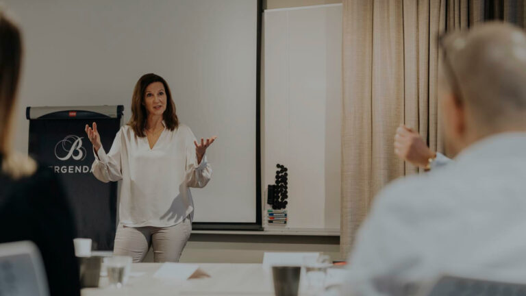 Caroline Lornudd är programansvarig inom Chefakademins Executive MBA-utbildning