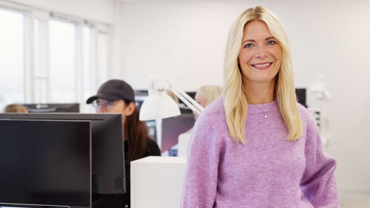 Porträttbild på Susanne Ehnbåge