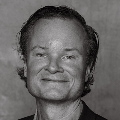 Porträttbild på Claes Peyron