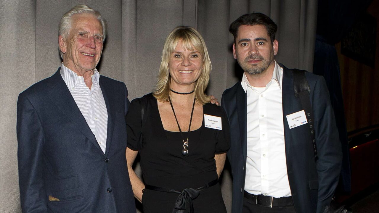 Porträttfoto på Åsa Bergman tillsammans med Gunnar Nordström och Jan Mattsson på Ny Tekniks och Swecos inspirationsdag år 2011.