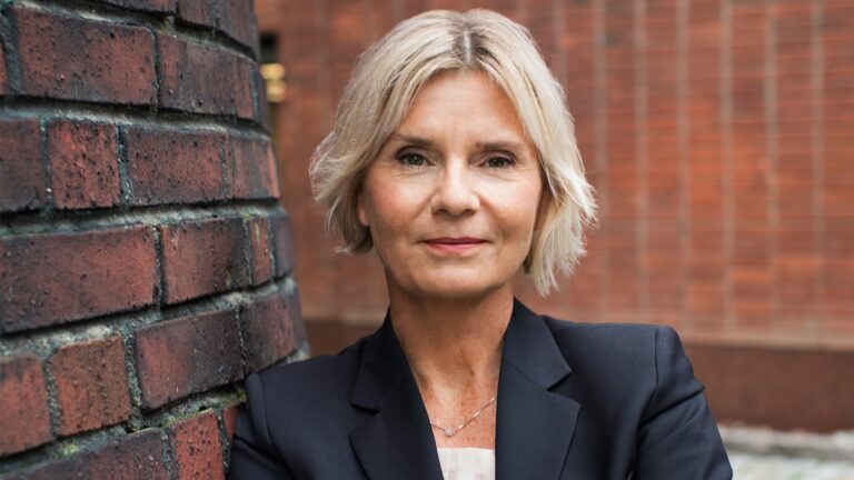 Porträttfoto på Åsa Bergman