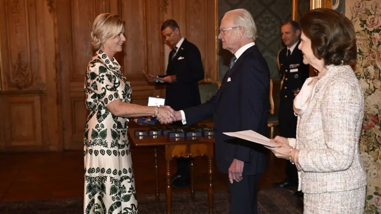 Porträttfoto på Åsa Bergman, Carl XVI Gustaf, och drottning Silvia