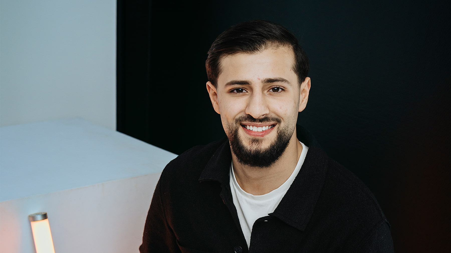 Porträttbild på Mustafa Aboutaka
