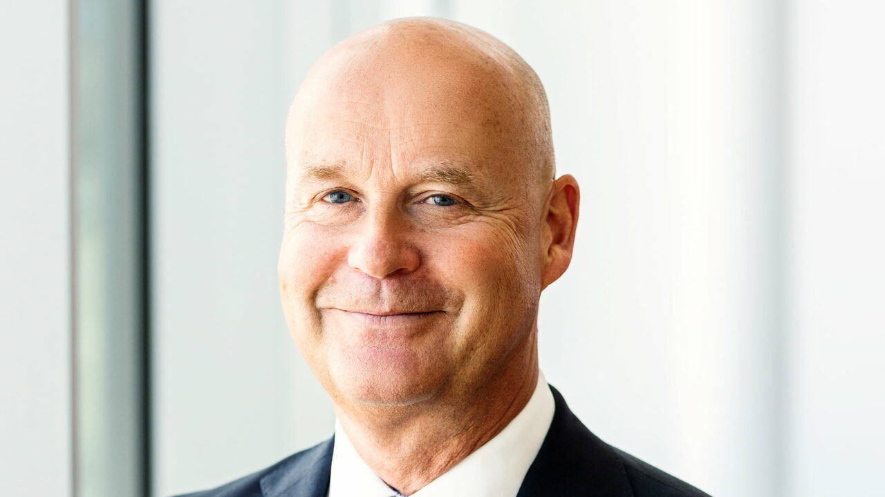 Porträttbild på Johan Mörnstam