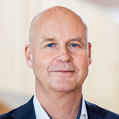 Porträttbild på Johan Mörnstam