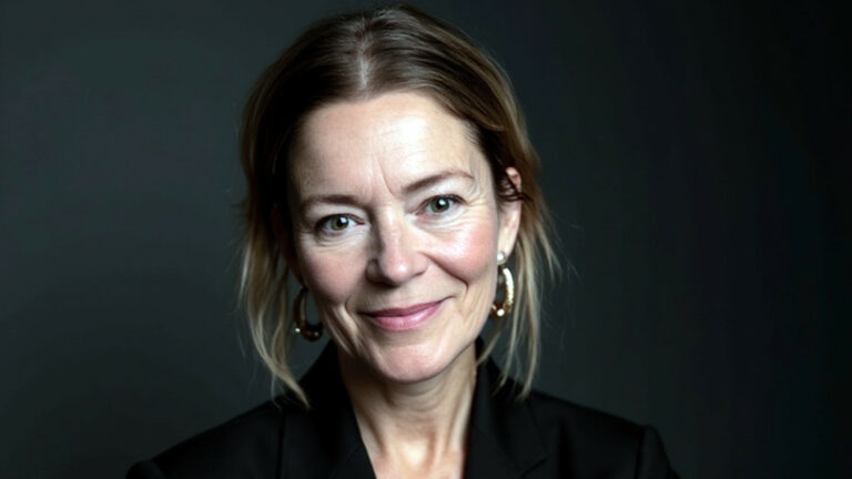 Porträttfoto på Åsa Sånemyr