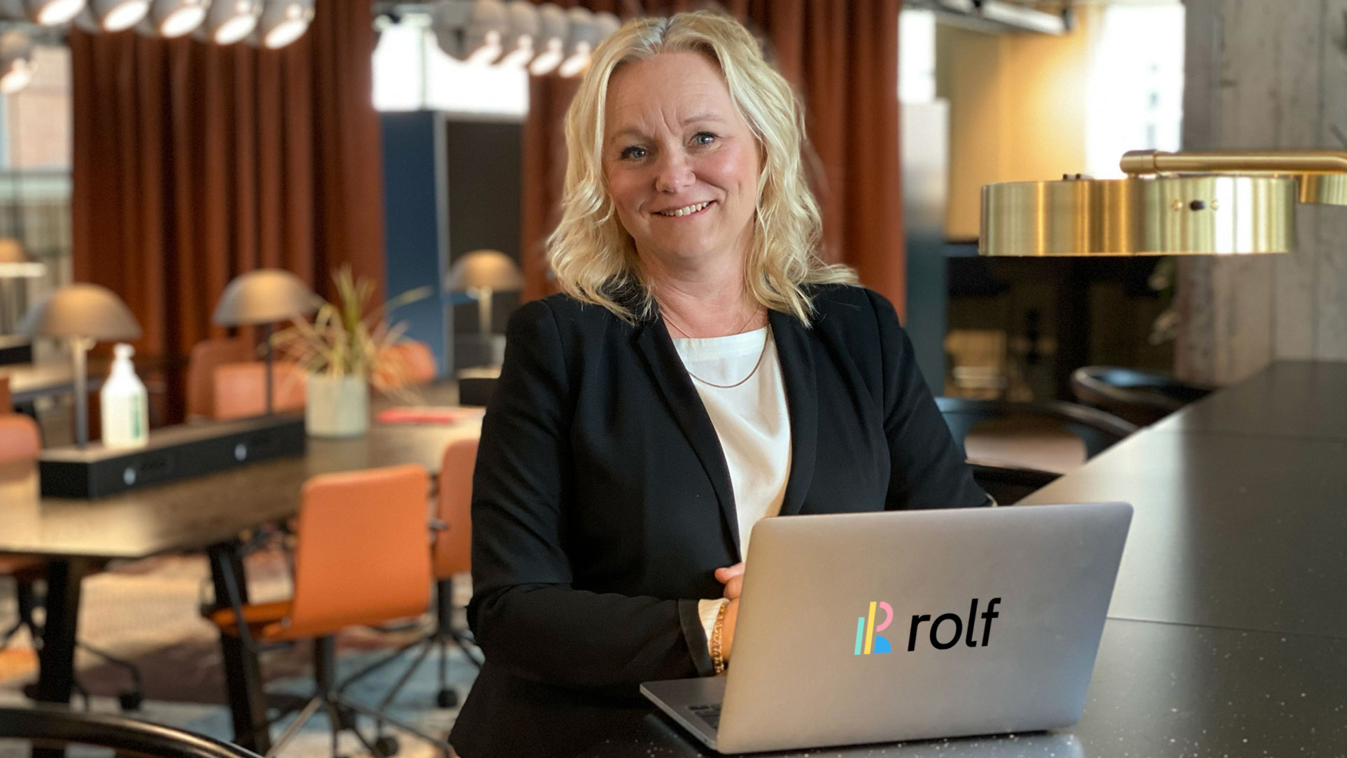 Pia Nilsson, vd på Rolf som hjälper chefer att bli bättre på strukturerad feedback digitalt och på distans.